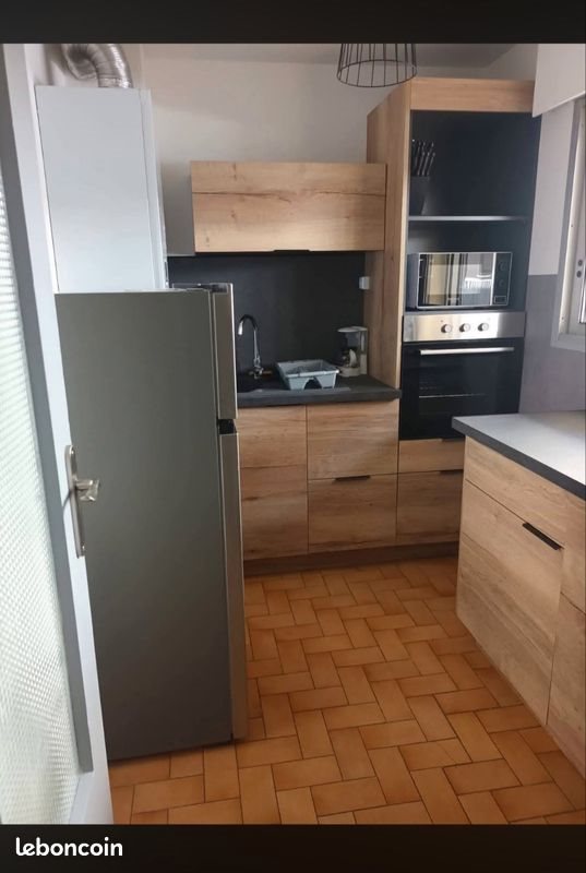 Appartement à louer, 43m², Mèze