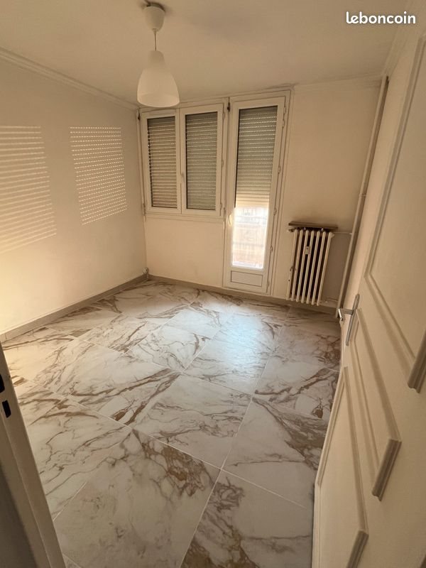Appartement à louer, 75m², Saint-Etienne