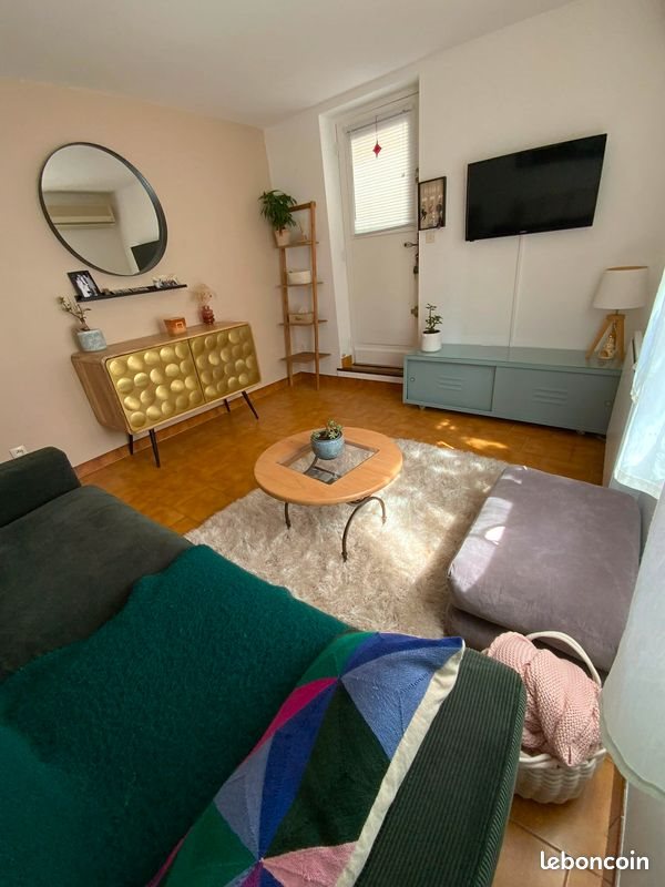 Appartement à louer, 35m², Marseille 8ème