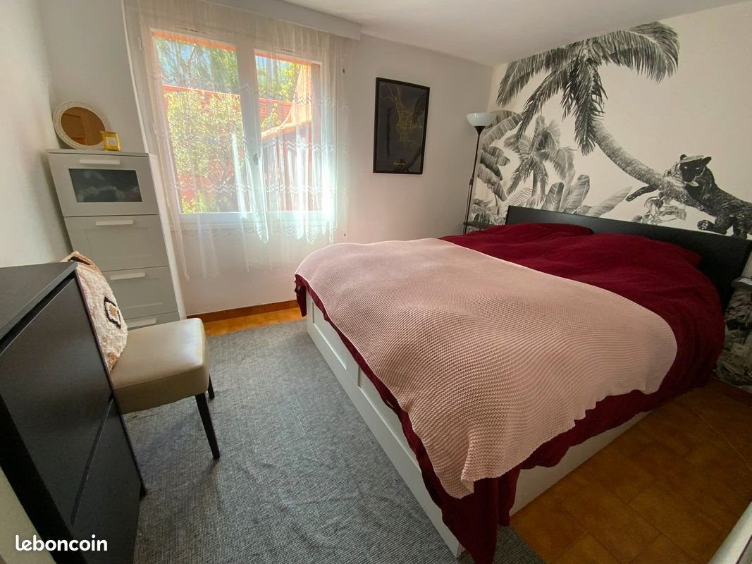 Appartement à louer, 35m², Marseille 8ème