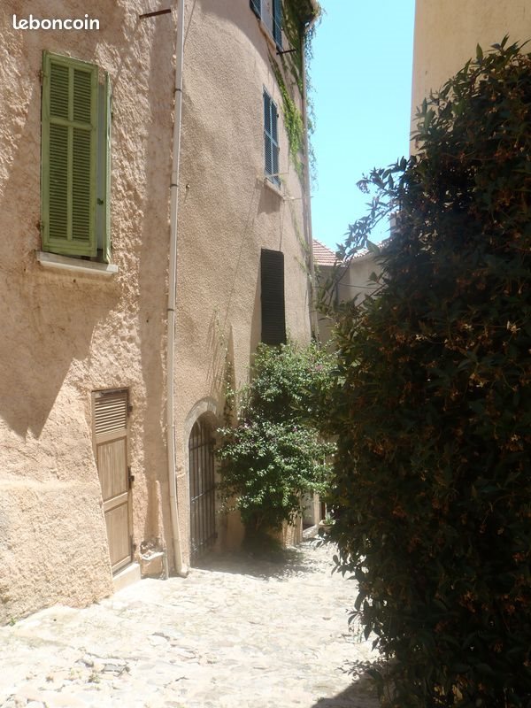 Appartement à louer, 25m², Hyères
