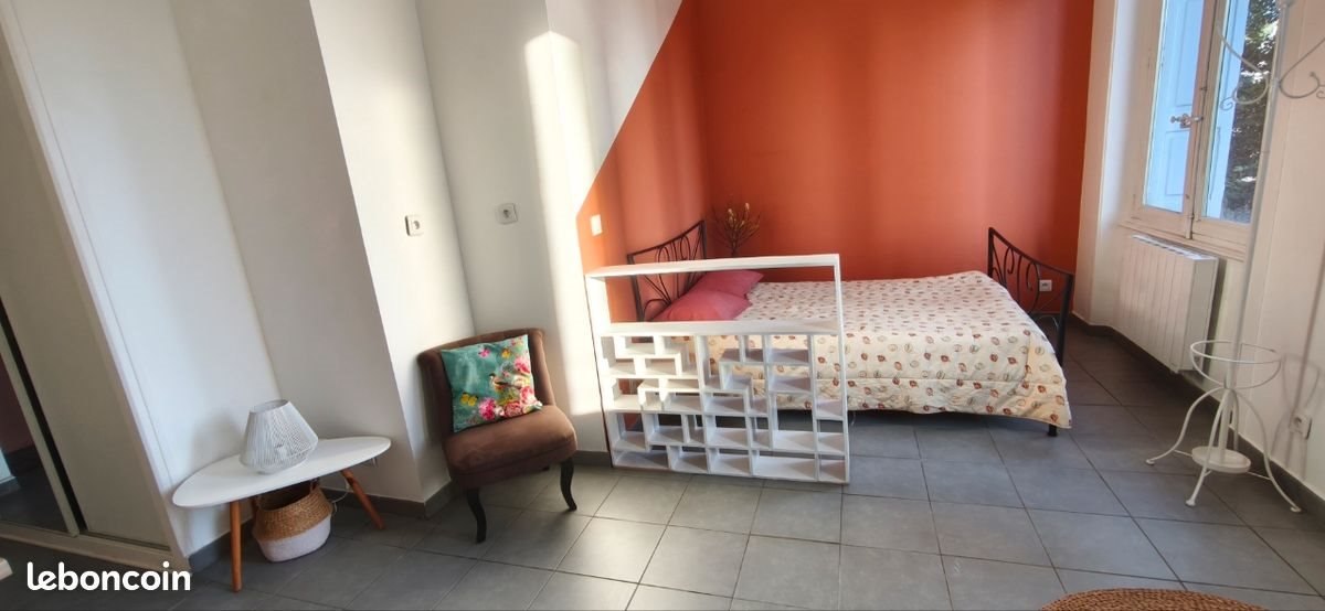 Appartement à louer, 25m², Saint-Étienne