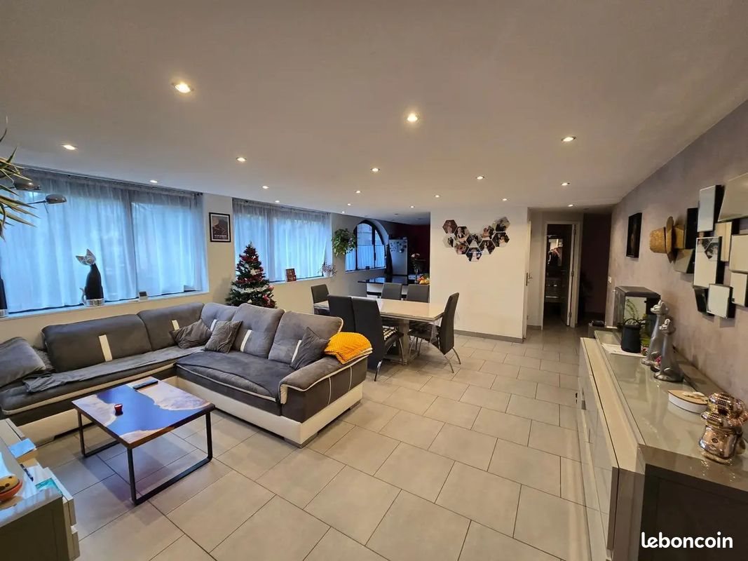 Appartement à vendre, 130m², Cluses