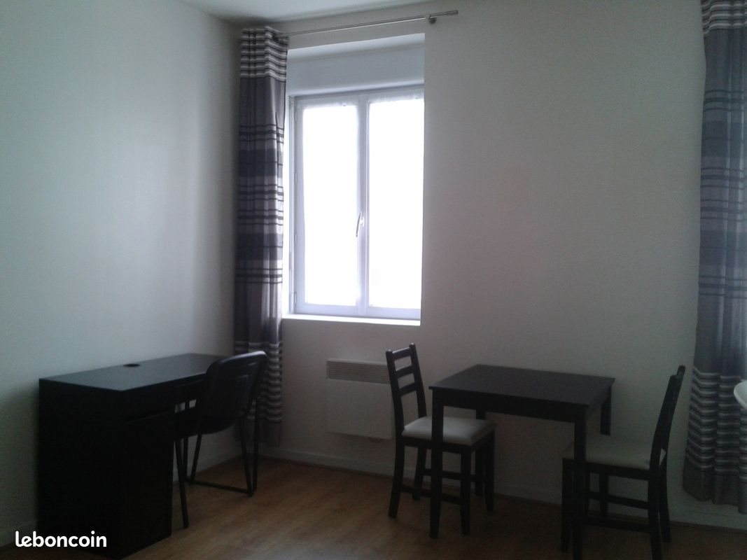 Appartement à louer, 26m², Bron