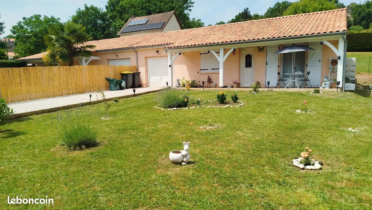 Maison à louer, 70m², Terrasson-Lavilledieu