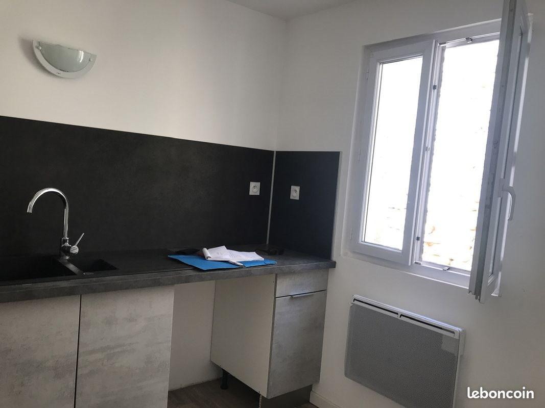 Appartement à louer, 40m², Rochefort