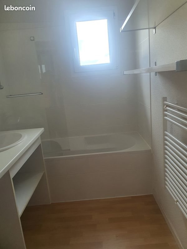 Appartement à louer, 56m², Brech