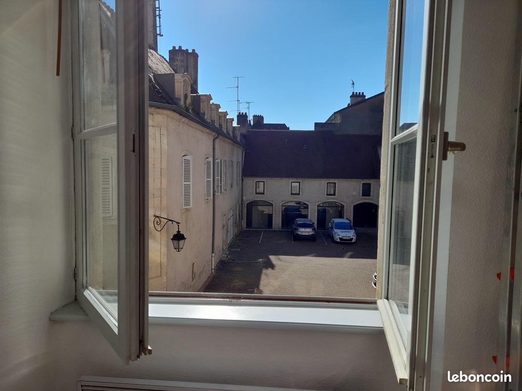 Appartement à louer, 31m², Dole