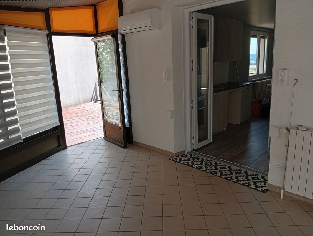 Maison à louer, 80m², Aurillac