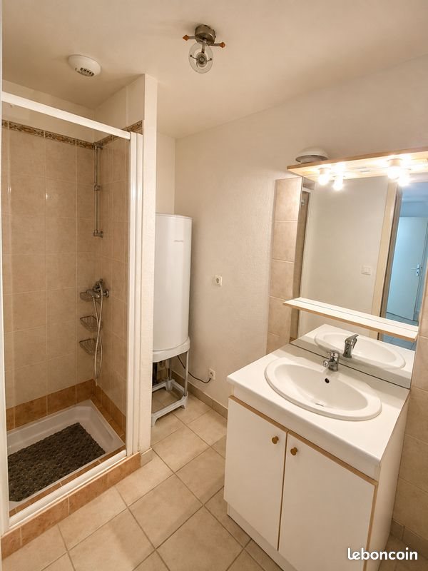 Appartement à louer, 31m², Florac
