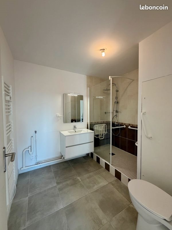 Appartement à louer, 50m², Thorigny-sur-Oreuse