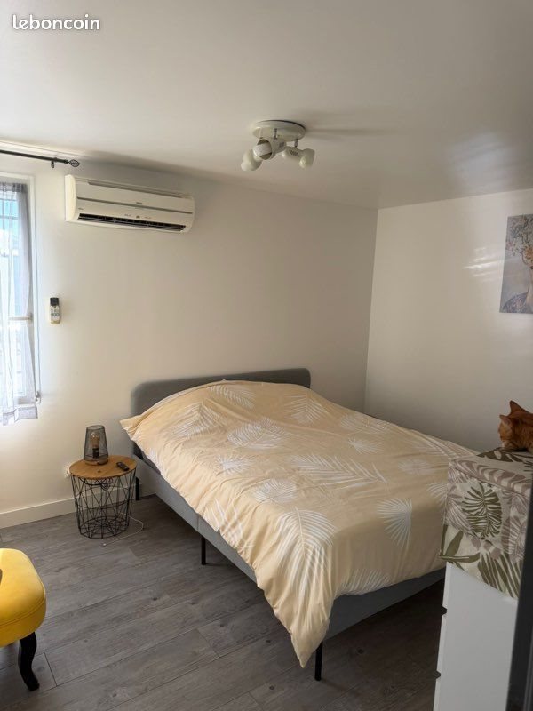 Appartement à louer, 70m², Fourques