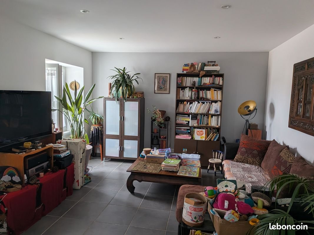 Maison à louer, 76m², Le Croisty