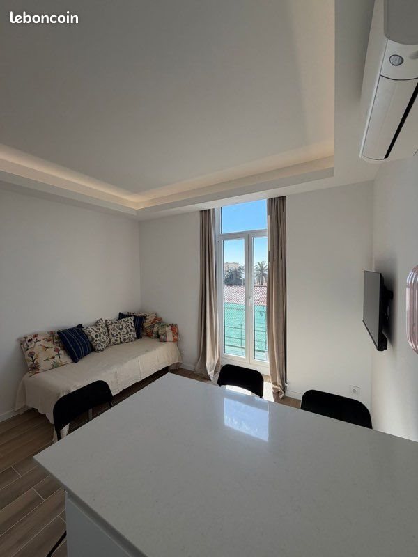 Appartement à louer, 48m², Cap-d'Ail