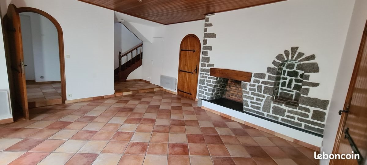Maison à louer, 72m², Saint-Denis-la-Chevasse