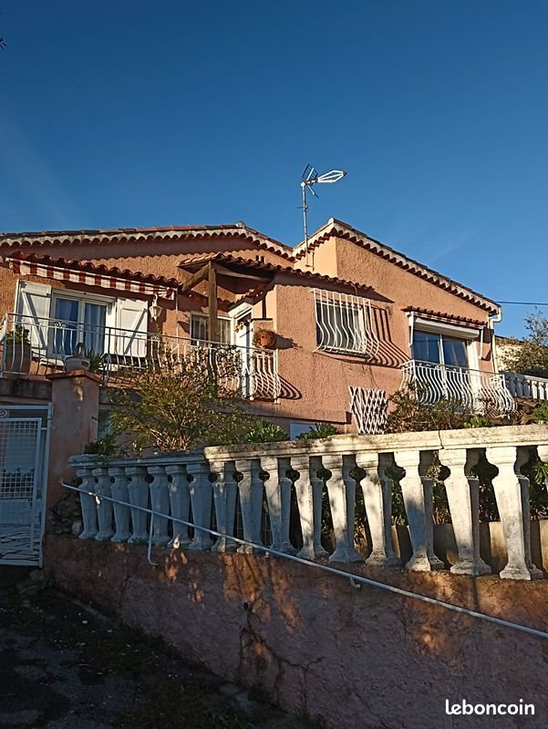 Appartement à louer, 80m², Grasse