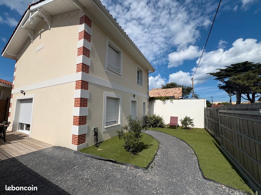 Maison à vendre, 102m², Lacanau