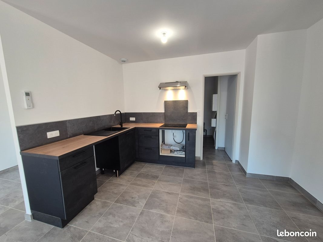 Appartement à louer, 78m², Châteaurenard
