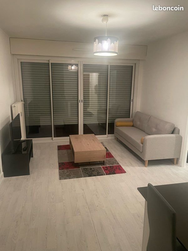 Appartement à louer, 34m², Gex