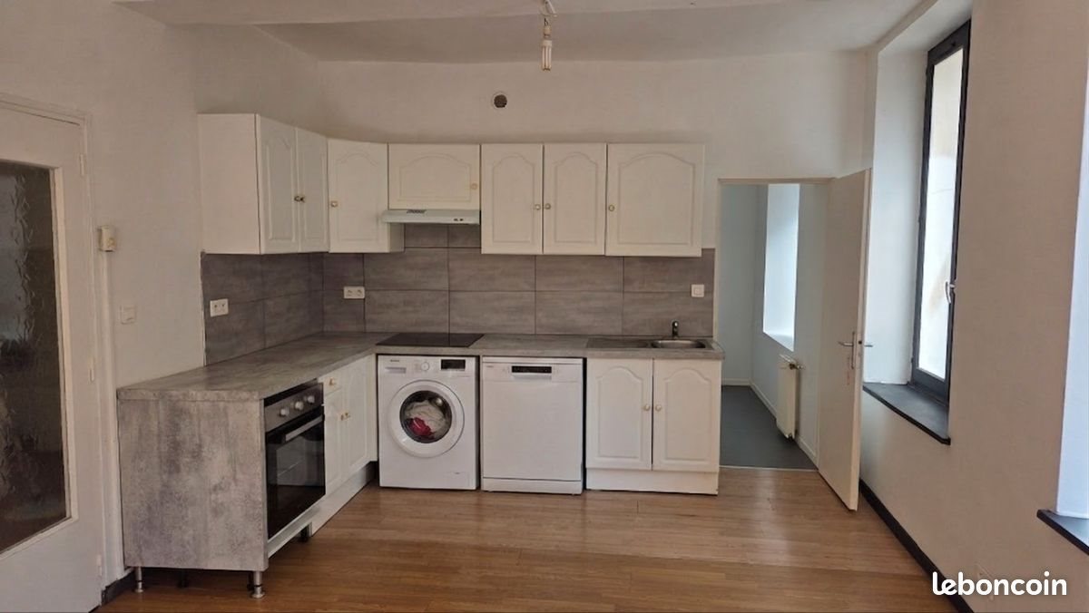 Appartement à vendre, 94m², Sedan