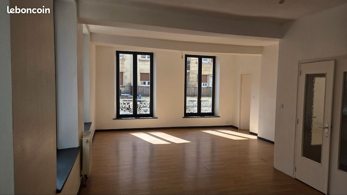 Appartement à vendre, 94m², Sedan
