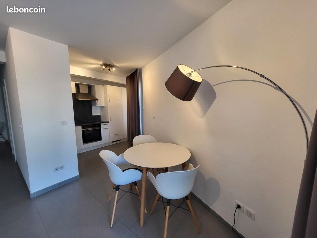 Appartement à louer, 49m², Huningue