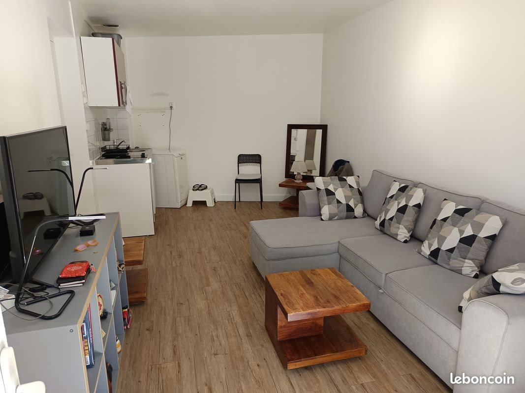 Appartement à louer, 24m², Vénissieux