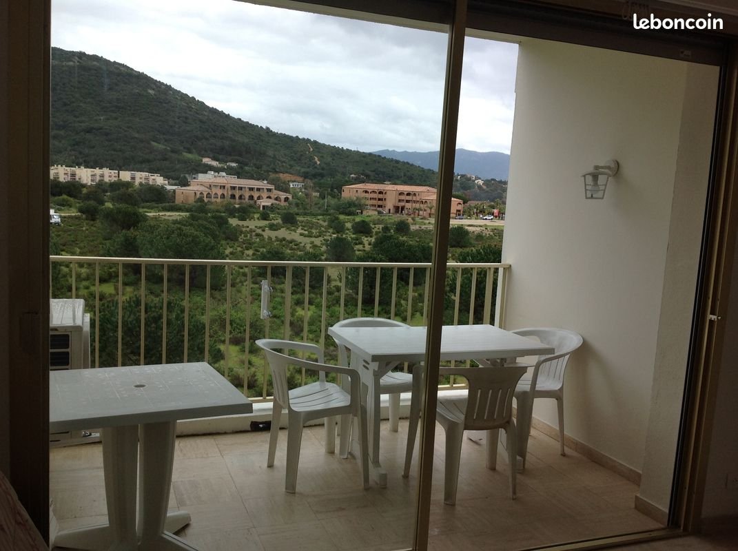 Appartement à louer, 40m², Vico