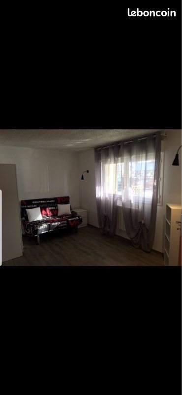 Appartement à louer, 18m², Saint-Sébastien-de-Morsent
