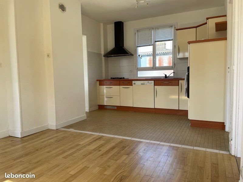 Appartement à louer, 60m², Avranches