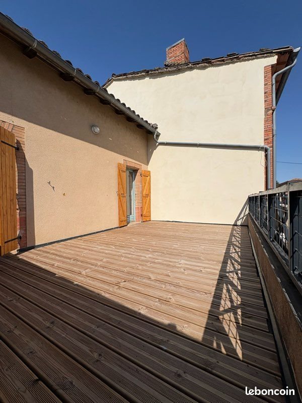 Appartement à louer, 40m², Saint-Sulpice-la-Pointe