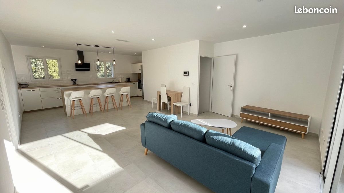 Maison à louer, 124m², Poulx