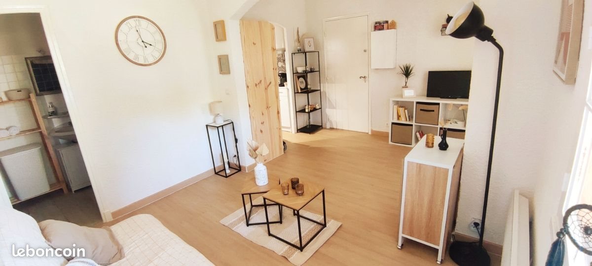 Appartement à louer, 25m², Roquebrune-sur-Argens