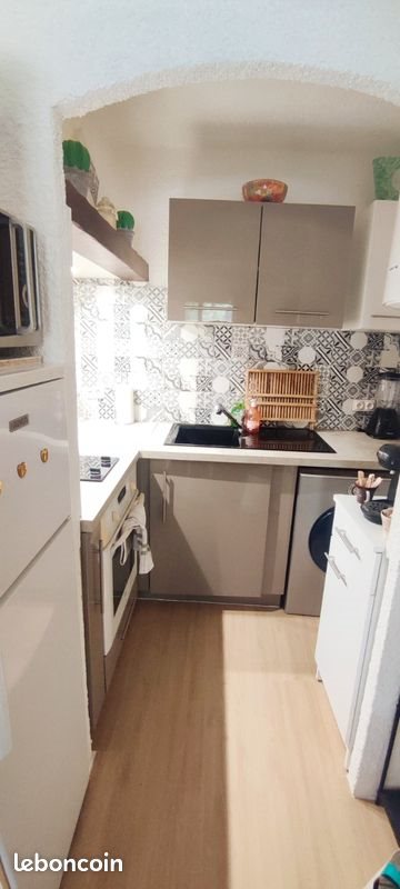 Appartement à louer, 25m², Roquebrune-sur-Argens