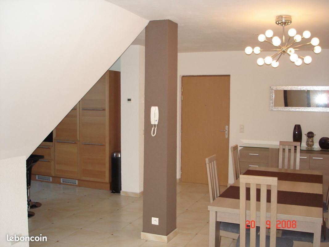 Appartement à louer, 90m², Hundling