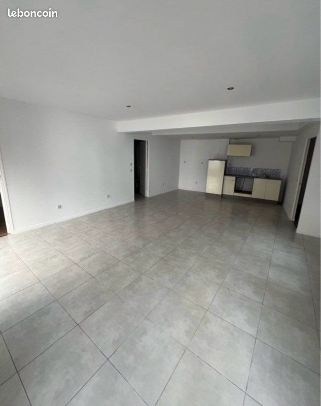 Appartement à louer, 60m², Croix
