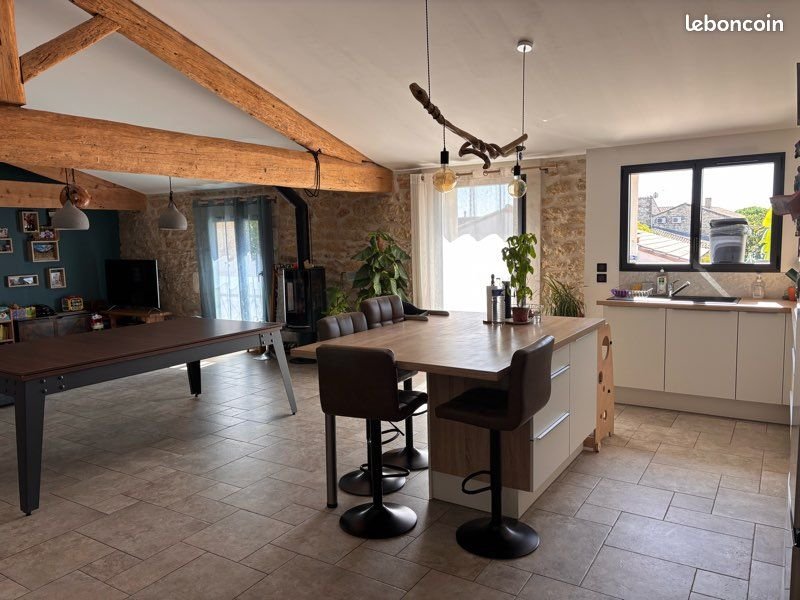 Maison à louer, 135m², Codognan