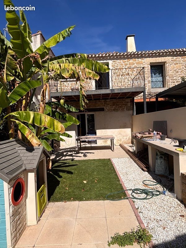 Maison à louer, 135m², Codognan