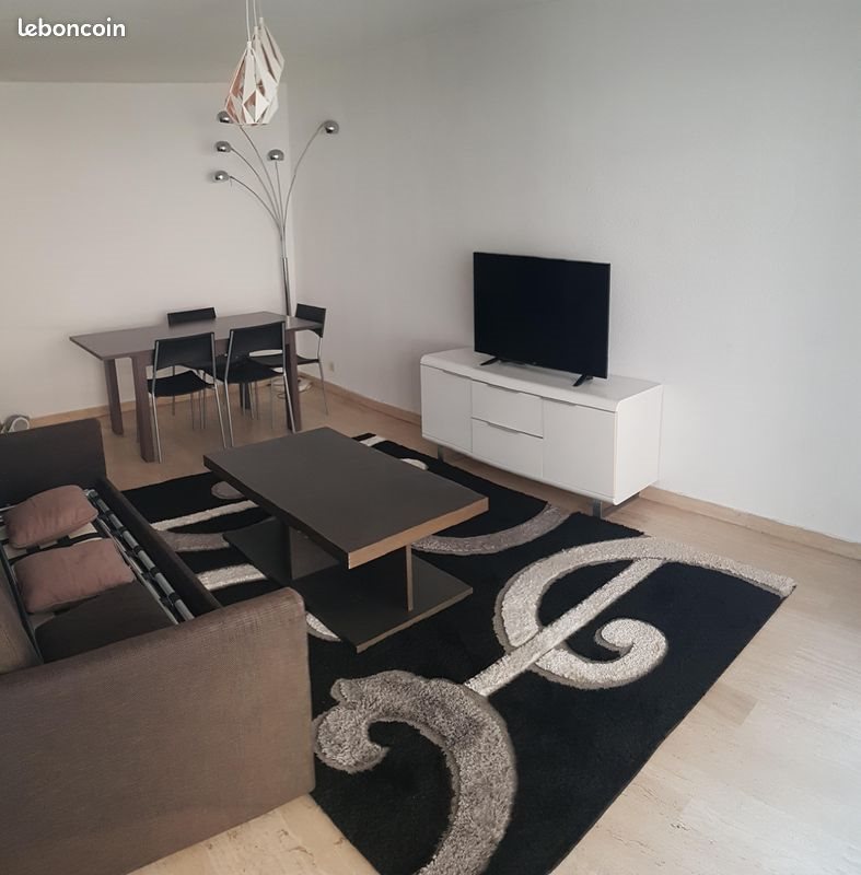 Appartement à louer, 65m², Vallauris