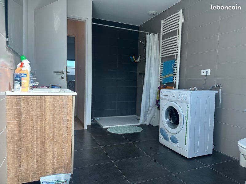 Appartement à louer, 75m², Levier