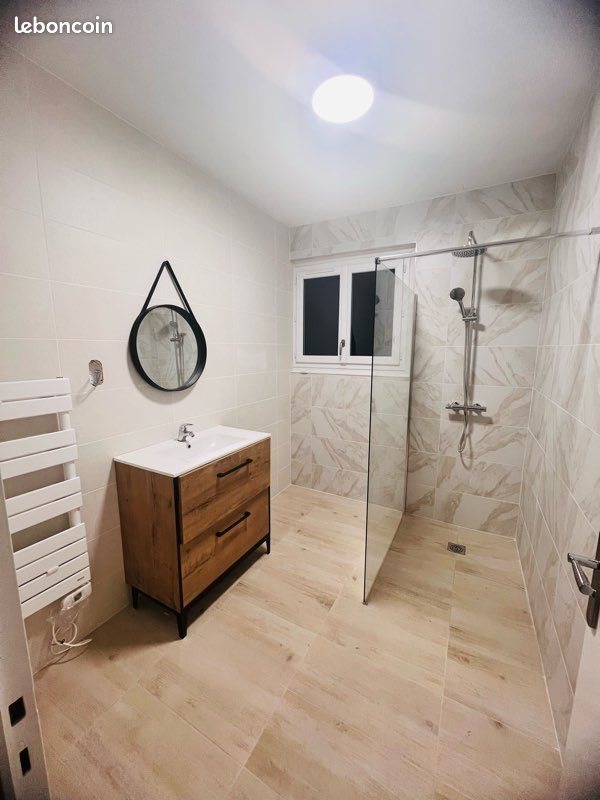Maison à louer, 85m², Augé