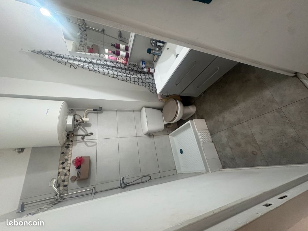 Appartement à louer, 26m², Marignane