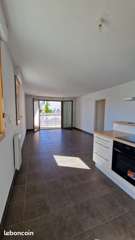 Appartement à louer, 69m², Tours