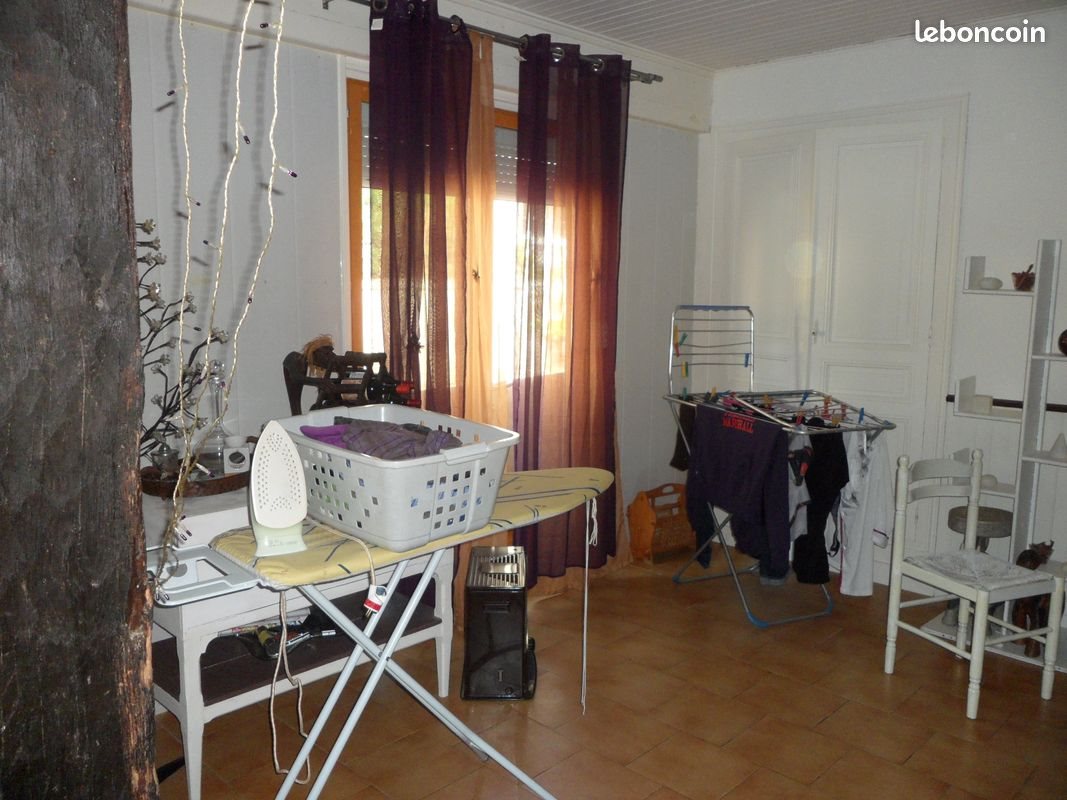 Maison à louer, 165m², Coulaures