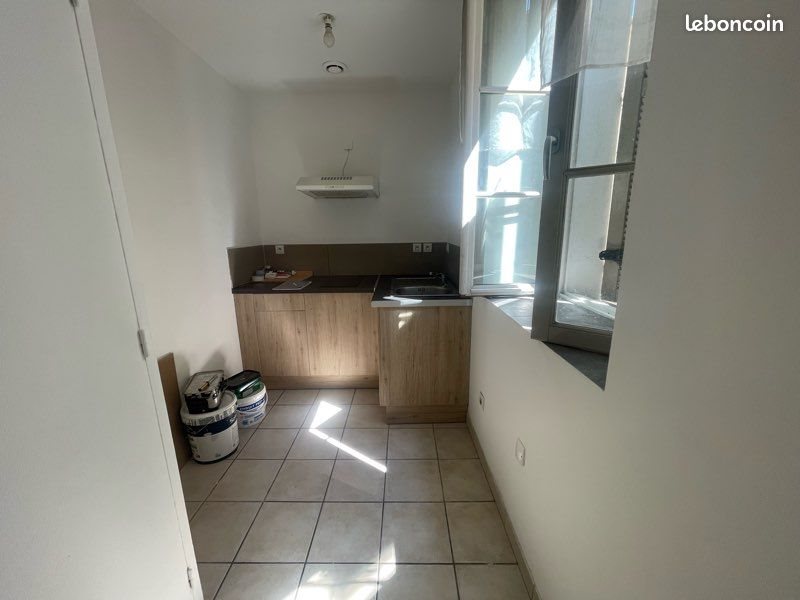 Appartement à louer, 31m², Nîmes