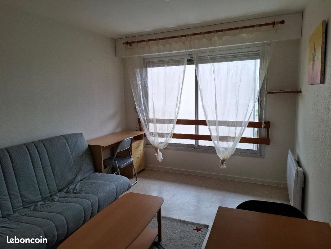Appartement à louer, 21m², Niort