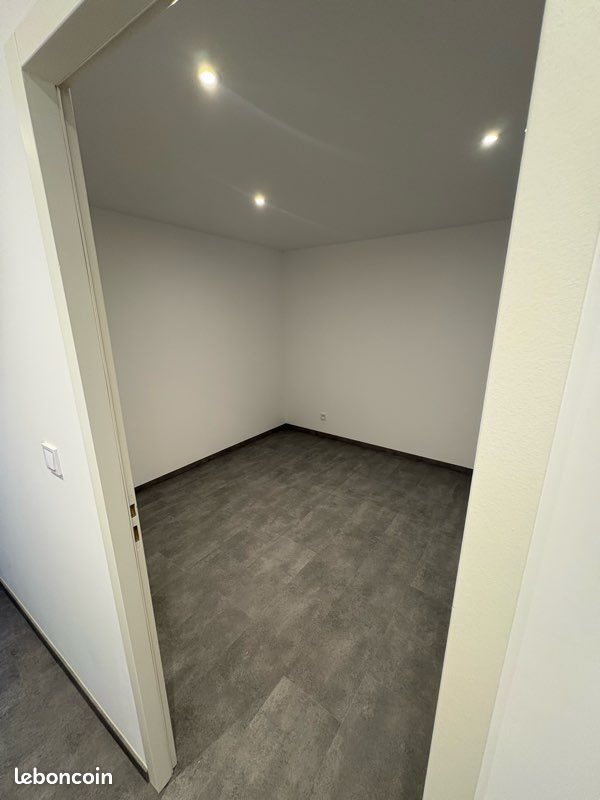 Appartement à louer, 47m², Orgelet