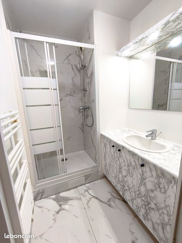 Appartement à louer, 35m², Courbevoie