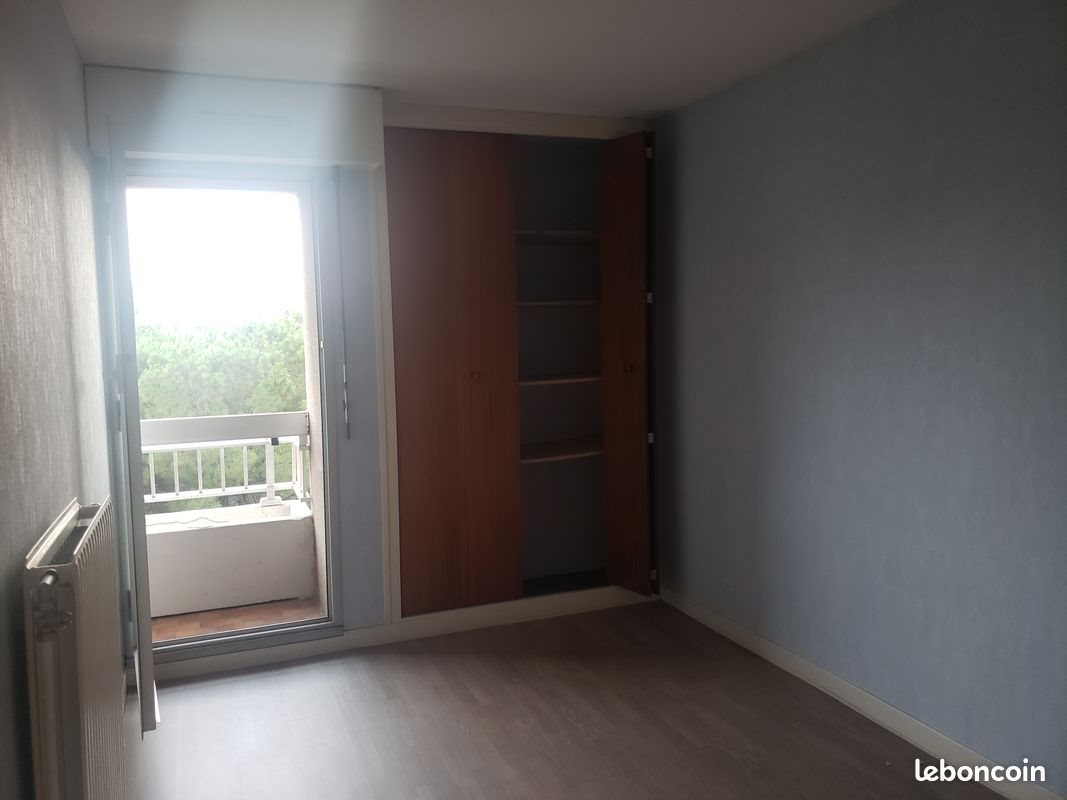Appartement à louer, 70m², Marseille 8ème