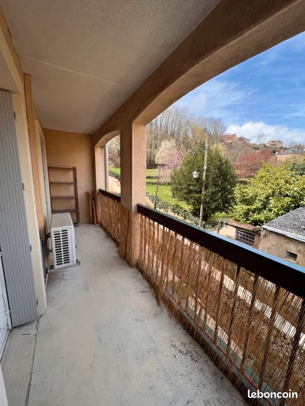 Appartement à louer, 62m², Sarlat-la-Canéda